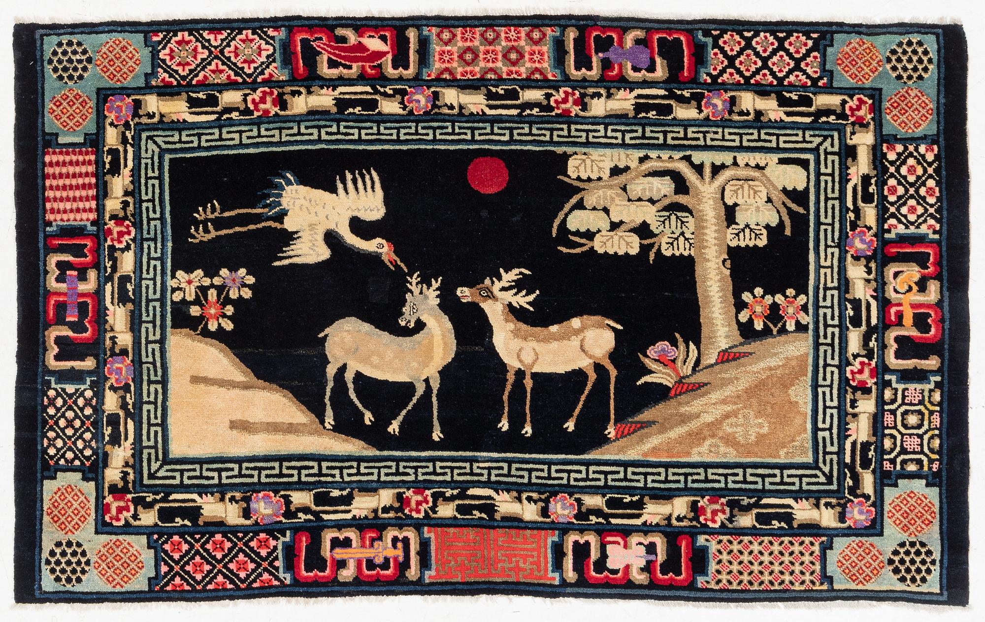 Carpet, China, approx. 124 x 205 cm.