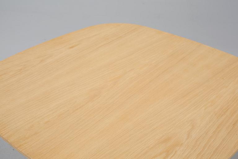 BORD, Arne Jacobsen, Fritz Hansen, Danmark, 1900-talets slut.