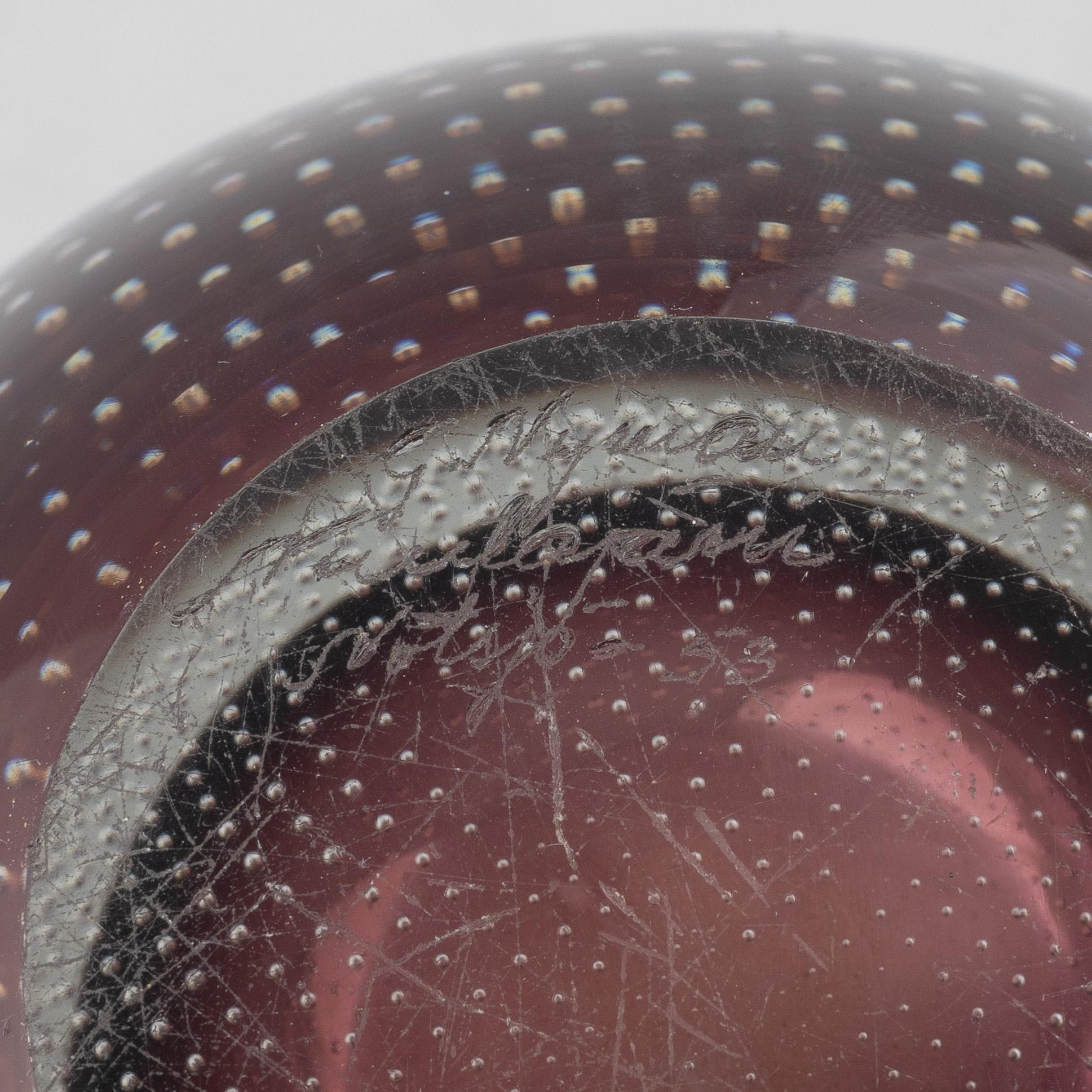 Gunnel Nyman, a glass vase, Nuutajärvi, Finland 1953.