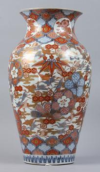 URNA, porslin, Japan, 1800/1900-tal.
