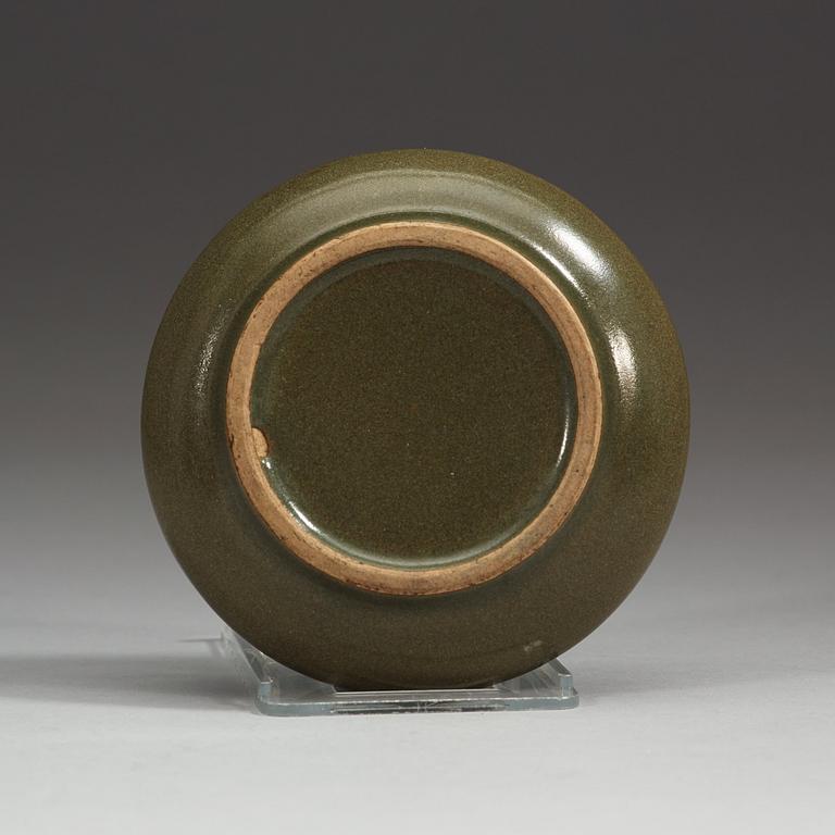 A teadust brush washer, Qing dynasty (1664-1912).