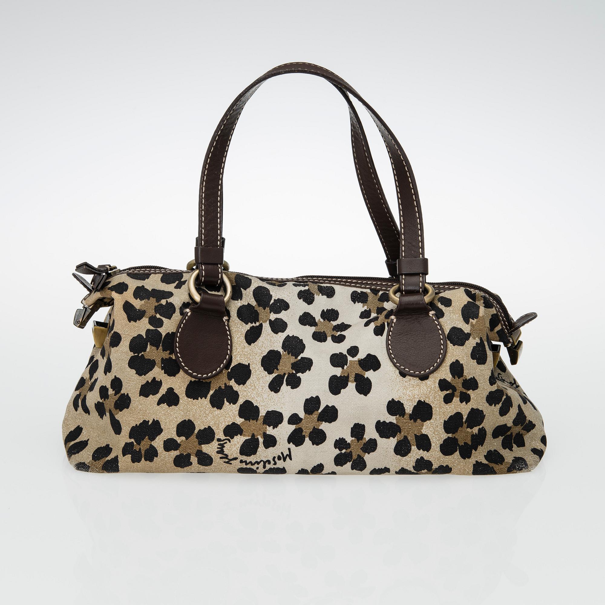 A MOSCHINO JEANS SHOULDER BAG.