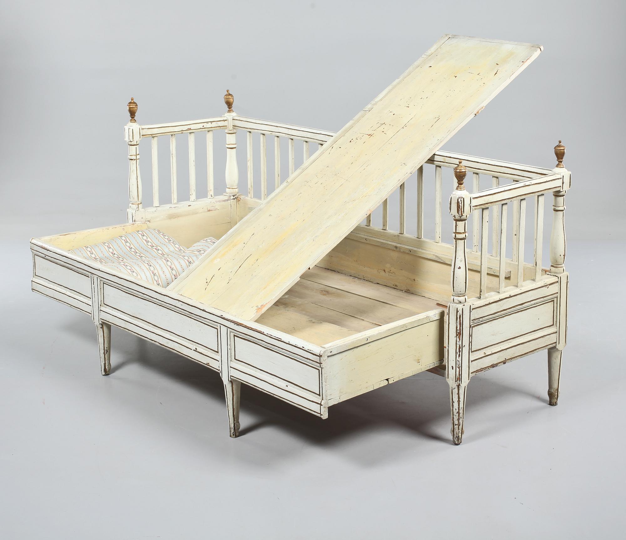 SOFFA, gustaviansk provinsarbete, 1800-talets första hälft.