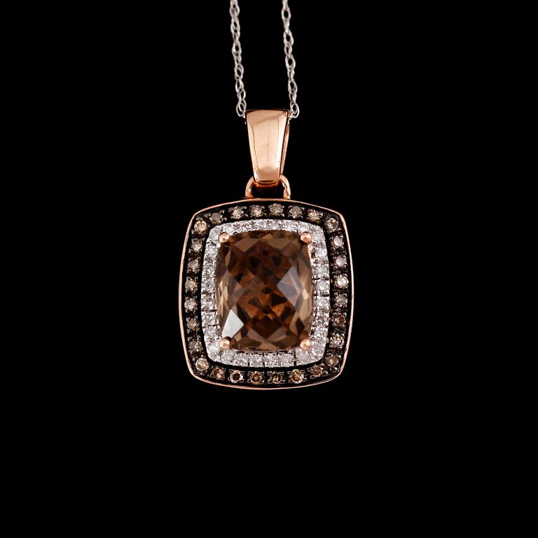 COLLIER, 14 k vit- och roséguld, hänge med rökkvarts och diamanter.