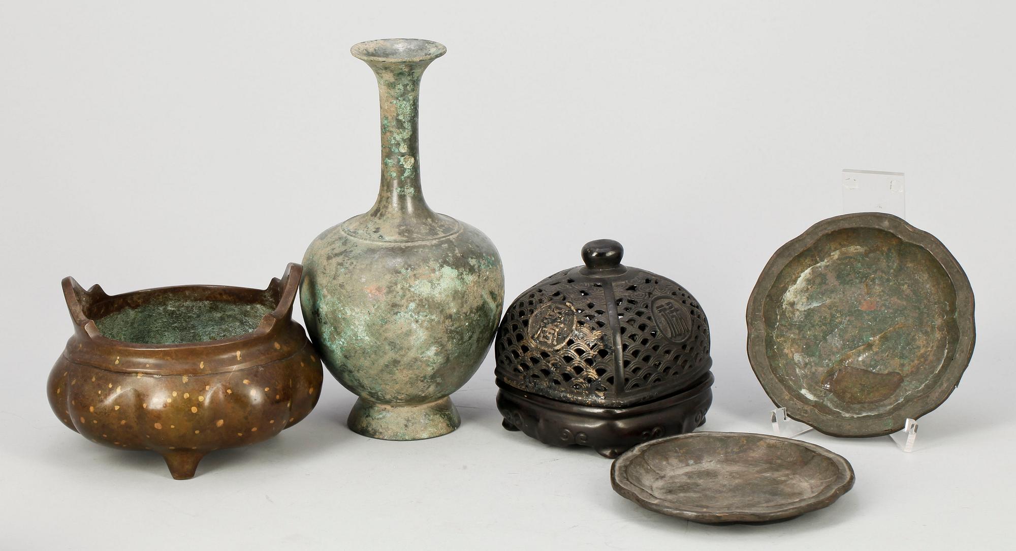 PARTI BRONS SAMT LACK, 5 delar, Kina 1900-tal.