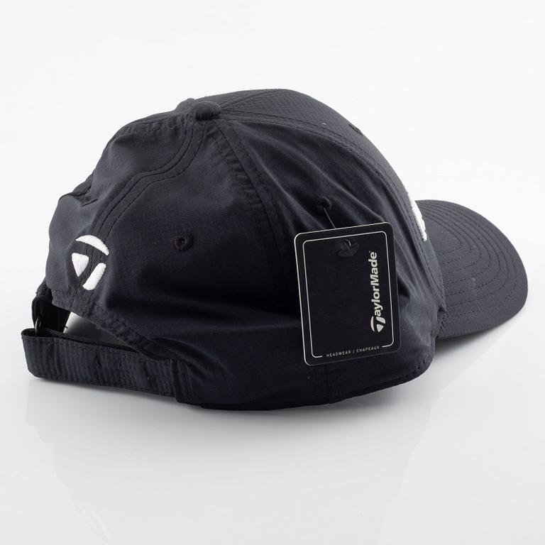 Cap and Service Case, Audemars Piguet, "No Reserve".