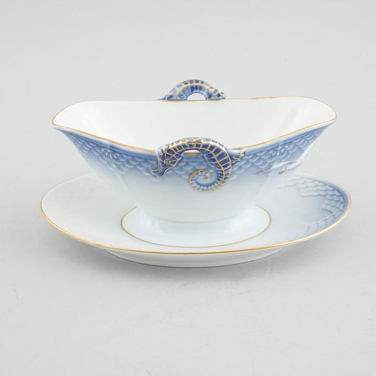 SERVISDELAR, 37 st, porslin, "Måsen", Bing & Gröndahl, Danmark, 1900-talets andra hälft.