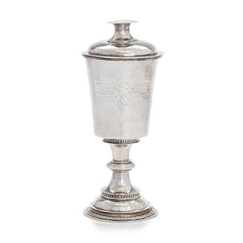 An Elizabethan I sterling silver communion cup and paten,  London, 1577/1578.