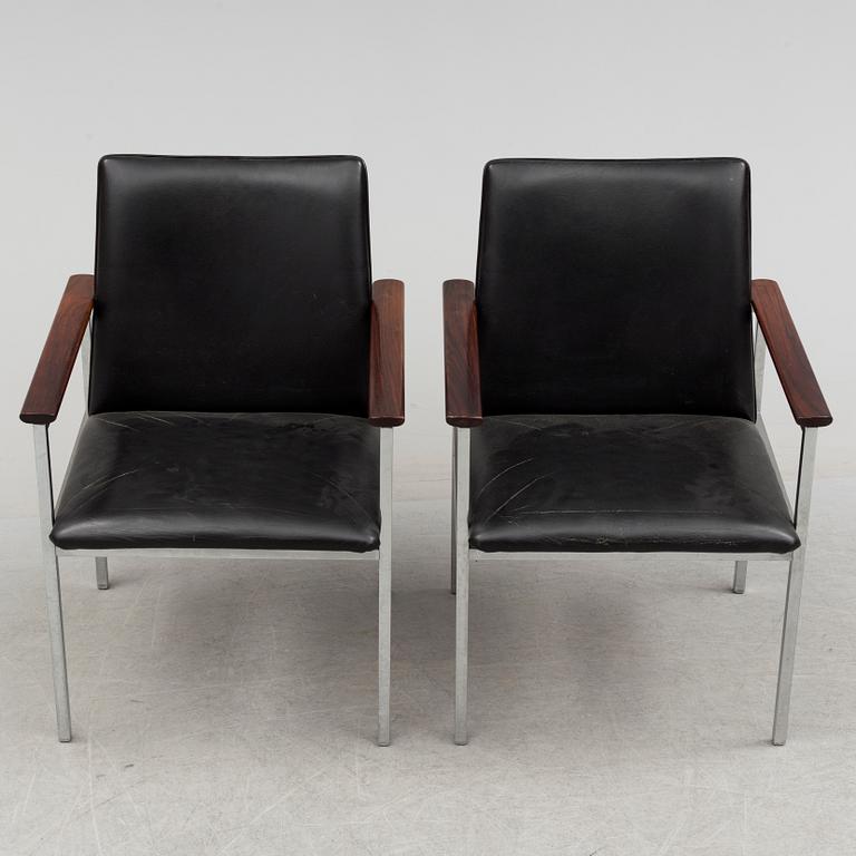 A pair of armchairs, possibly by Sigvard Bernadotte, 1960's.