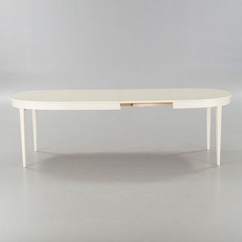 a "Herrgården" table.