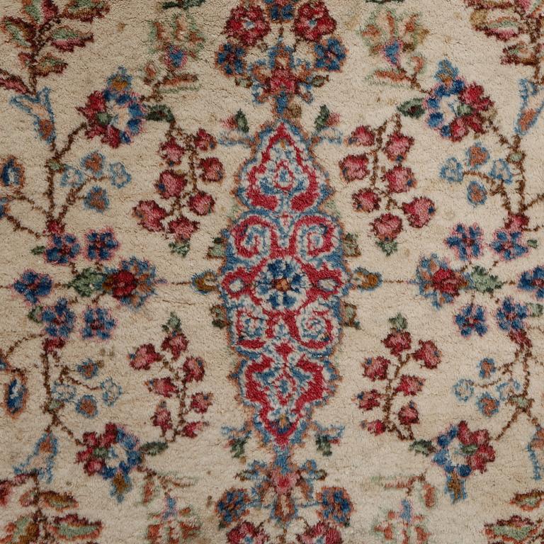 MATTA, Kirman, old, 230x145 cm.
