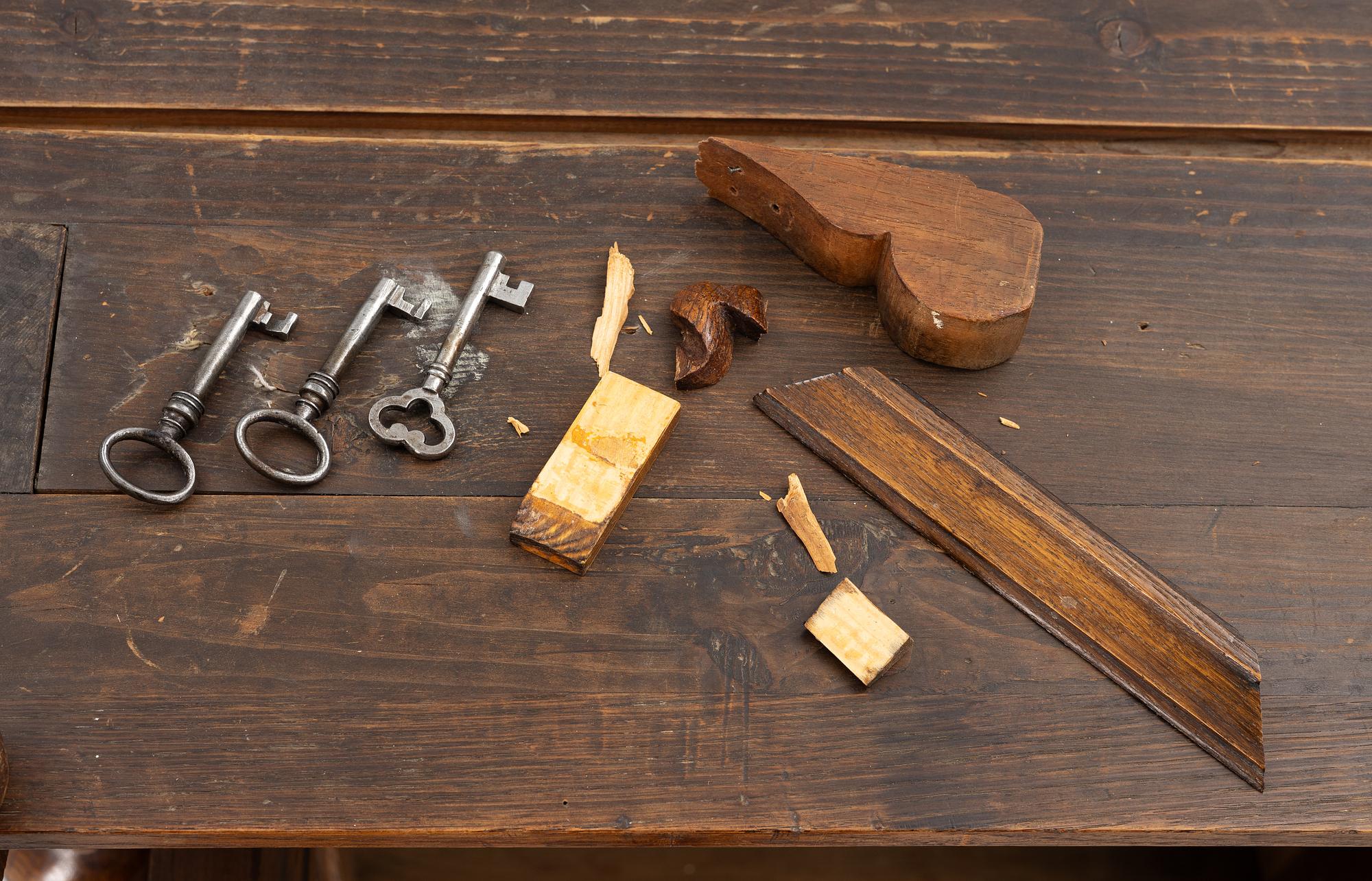 A cabinet, neo-Renaissance, circa 1900.