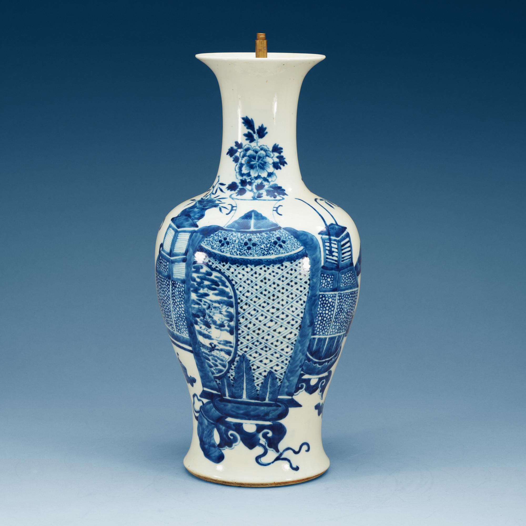 A blue and white vase, Qing dynasty, 19th Century with a six character Qianlong hall mark.