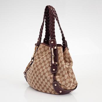 Gucci, "Pelham" laukku.