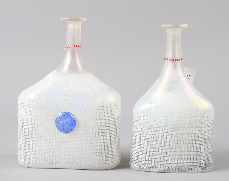 VASER, 2 st. Glas, design Bertil Vallien, Boda.