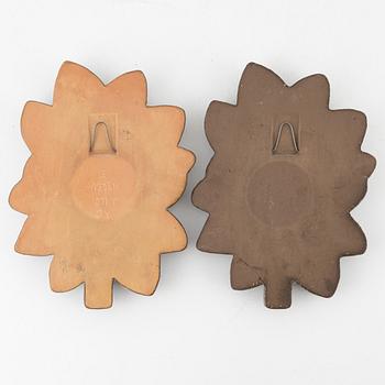 Irma Yourstone, väggreliefer, 4 st, lergods, Upsala-Ekeby, 1900-talets andra hälft.