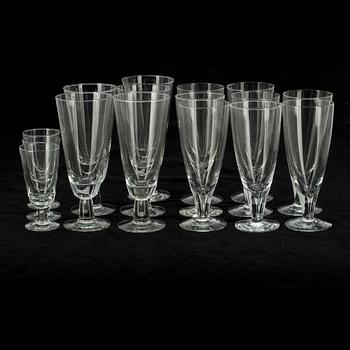 GLAS PÅ FOT, 5+3 st "Astor" samt COCTAILGLAS nr 2127, 8 st, Saara Hopea Nuutajärvi, 1950-tal.