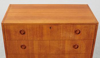 A 1960's chest of drawers.