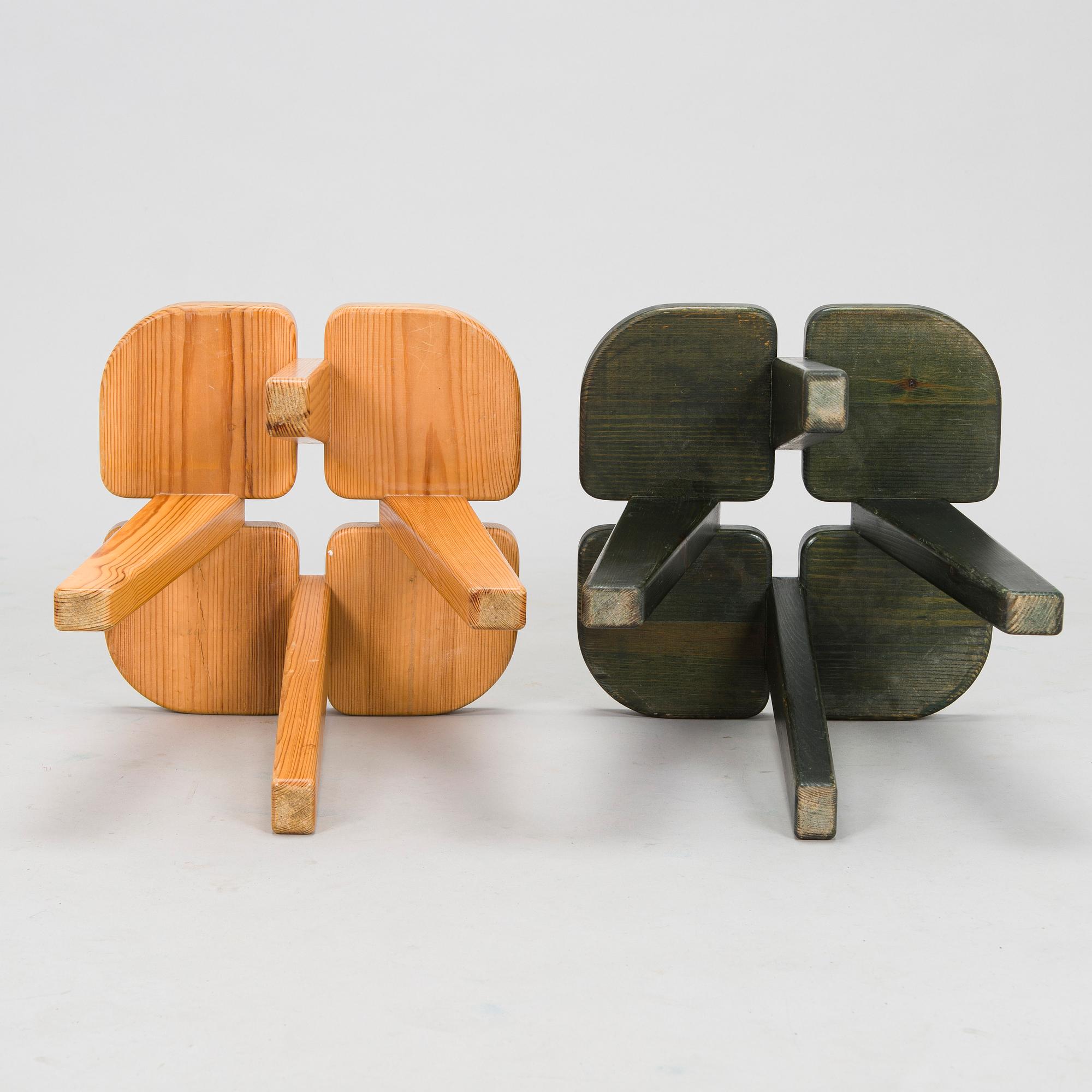 Rauni Peippo, a pair of stools "Apila" (Four-leaf clover) for Oy Stockmann Ab, Keravan Puusepäntehdas, Finland.