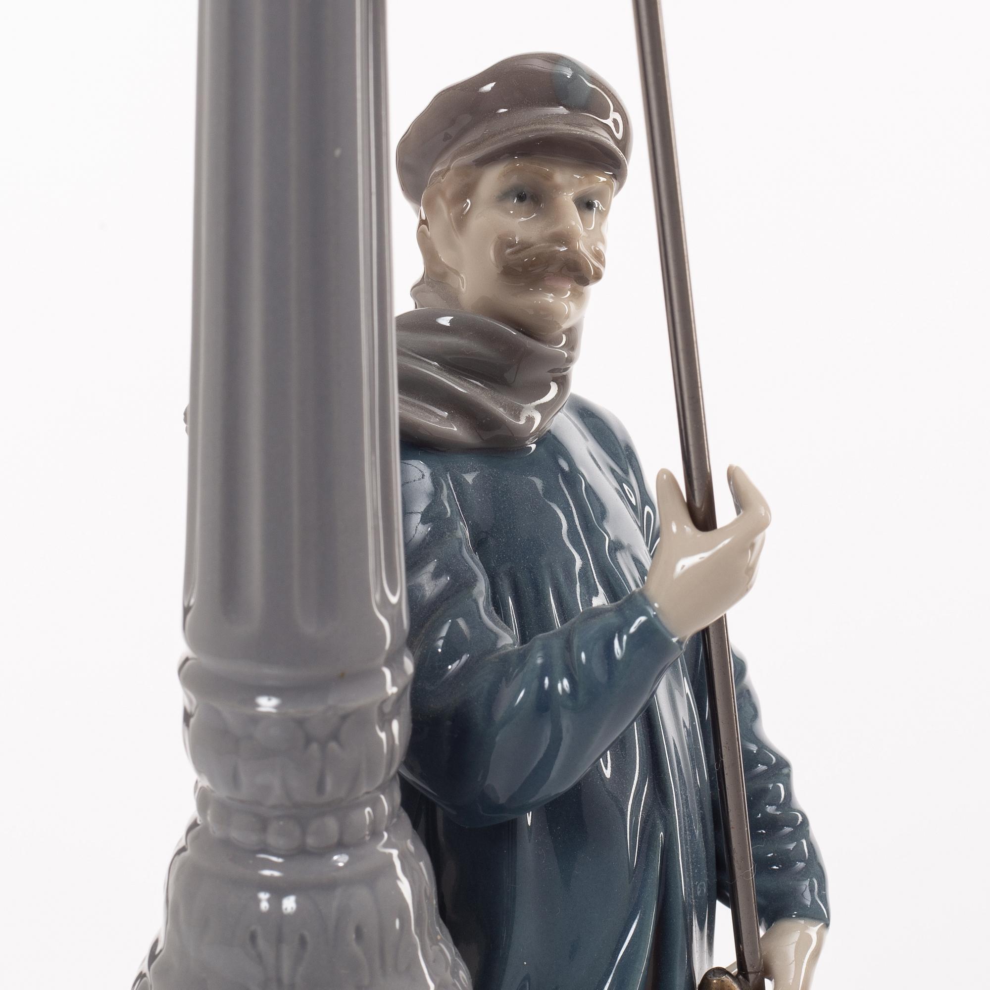 Lladró, figurine, "Lamplighter", Spain.