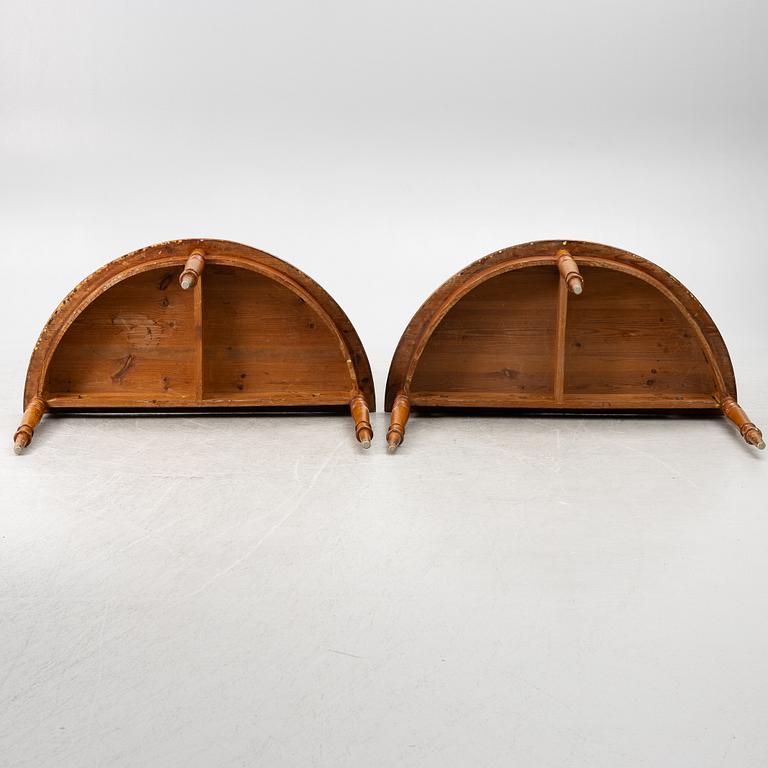 Dining table, late 19th century.