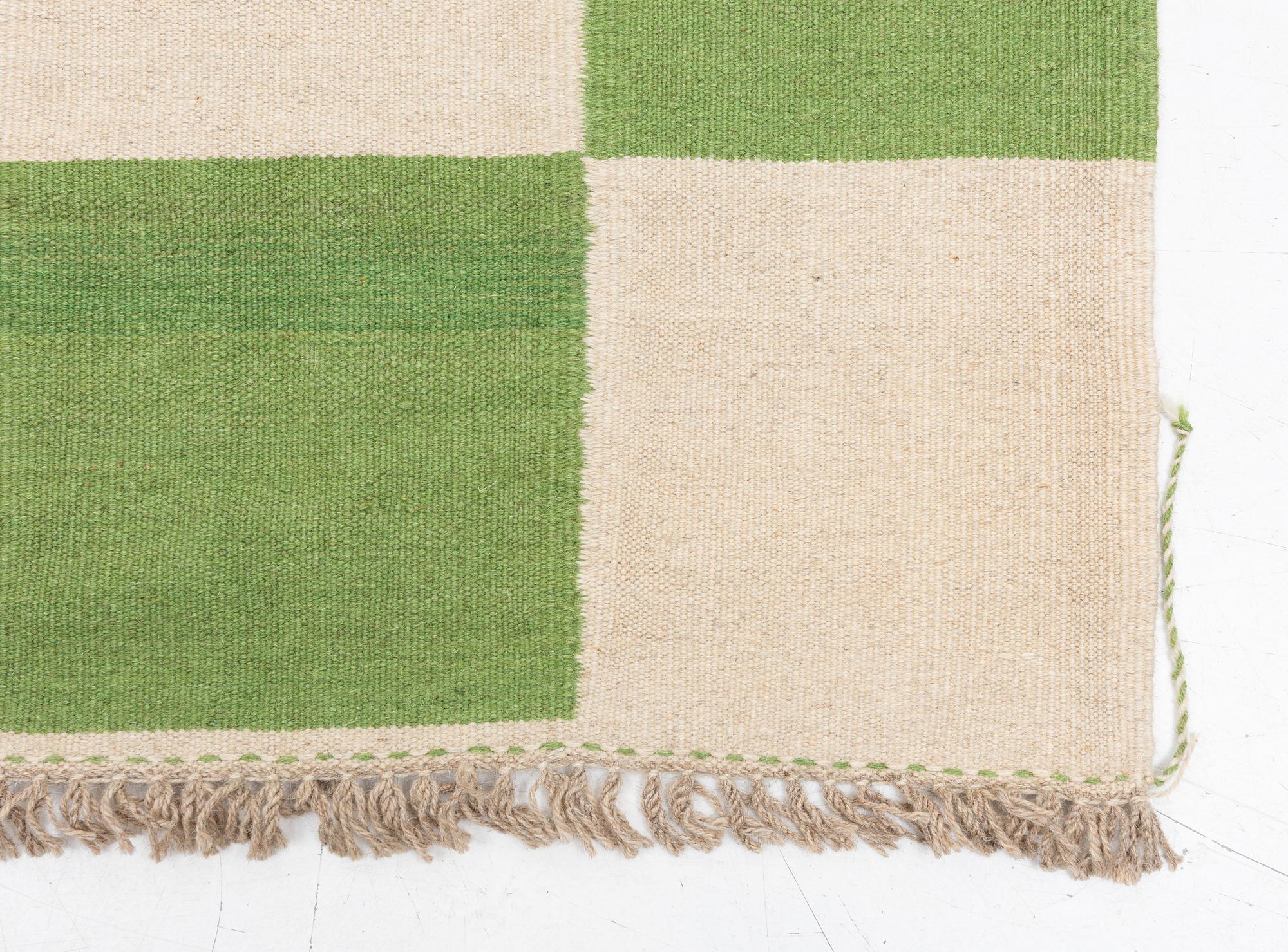 Gallerimatta, Kelim, c. 390 x 90 cm.