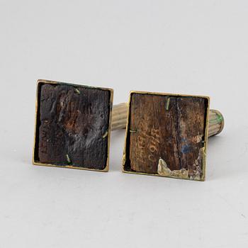 LJUSSTAKAR, ett par, brons, gustavianska, sent 1700-tal.