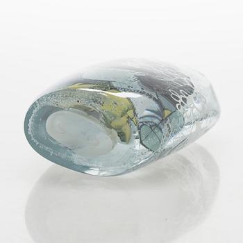 Sini Majuri, a glass sculpture, 'Salon beauty' signed Sini Majuri, Suomenlinna 2022.