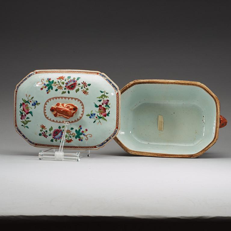 A famille rose 'double peacock' tureen with cover and stand, Qing dynasty, Qianlong (1736-95).