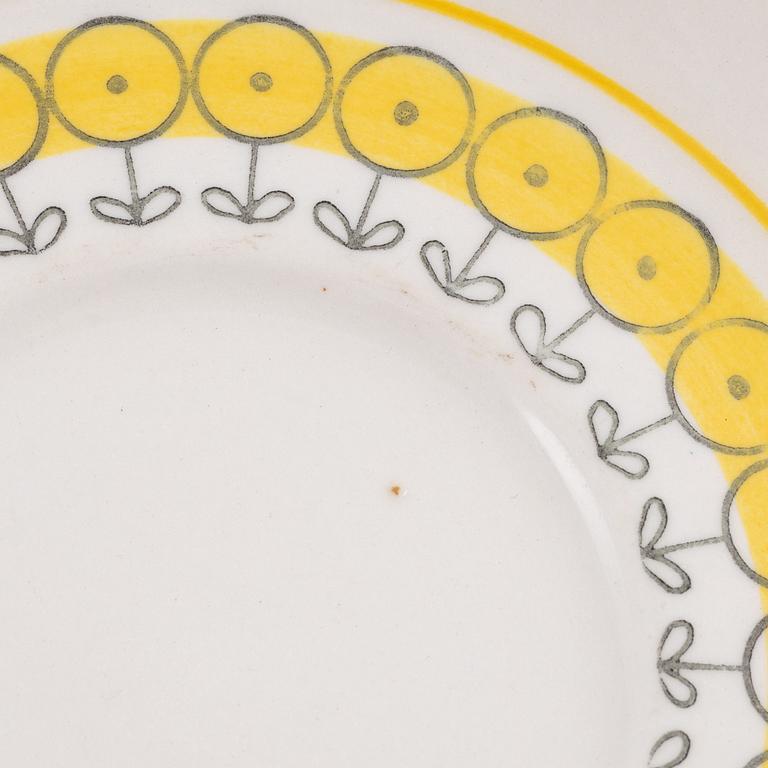 Berit Ternell, a set of six porcelain teacups with saucers, Upsala-Ekeby 1960-62.