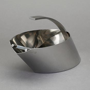 VINSTÄLL. Rostfritt stål, Jaur, Eero Hyrkenäs, 2000-tal.