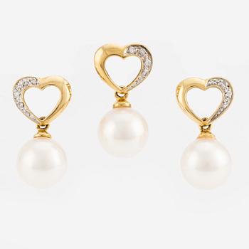 Pendant and a pair of earrings, 18K gold with pearls and small diamonds.