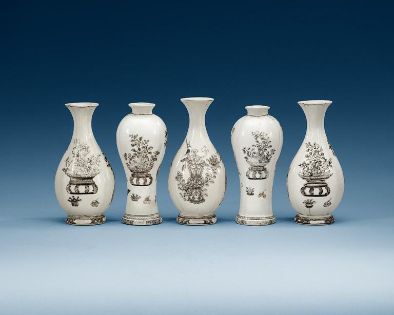 A five piece grisaille garniture, Qing dynasty, Qianlong (1736-95).