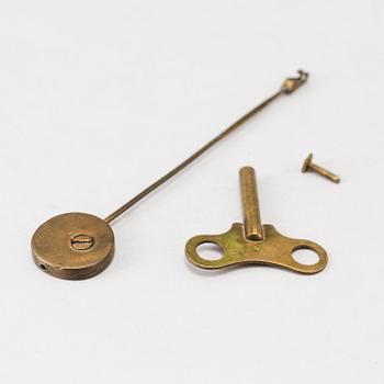 A LATE 19TH CENTURY GILT METAL MANTLE CLOCK in the Rococo style.