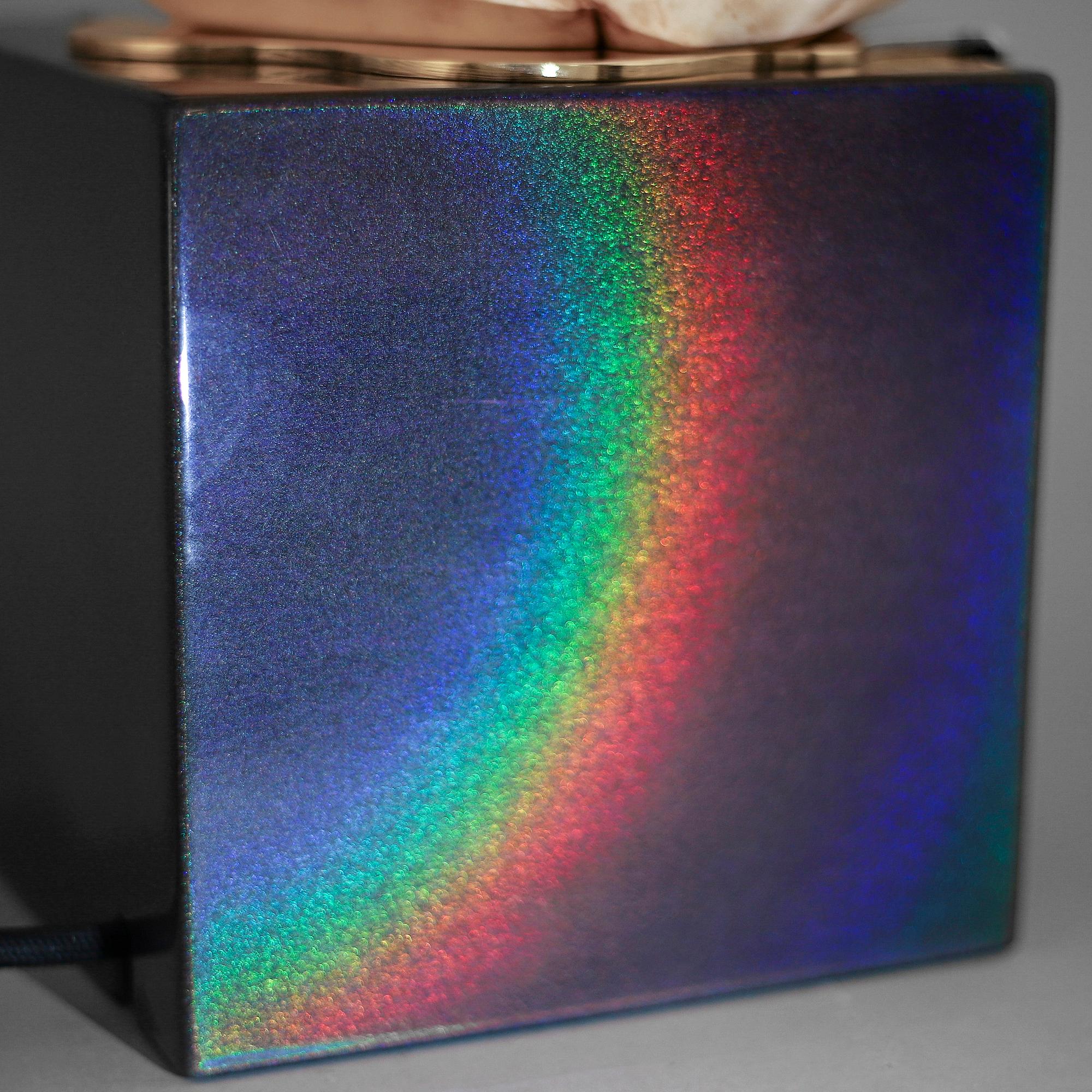 AIA JÜDES, "Vrilarnas återkomst", lampa / objekt, Studio Aia Jüdes / i samarbete med vrilslöjdaren Erling Tällberg 2020.