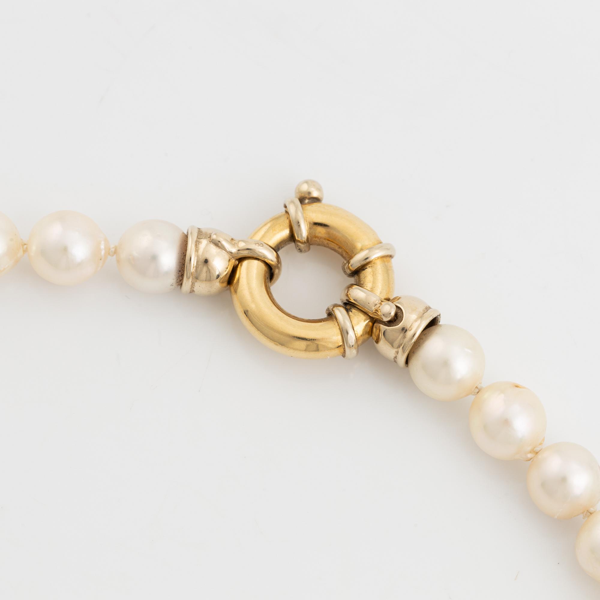 Collier odlade pärlor.