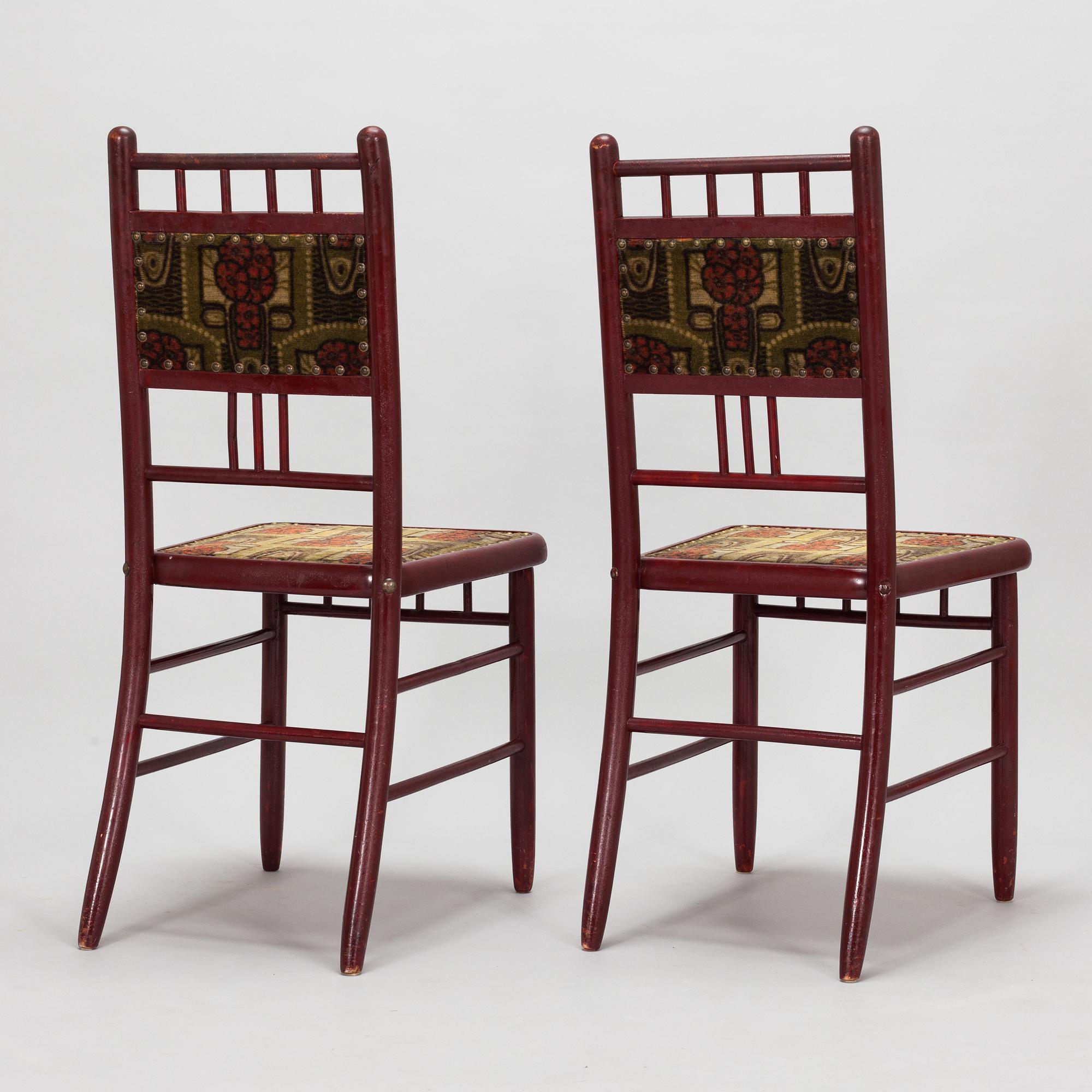 Four model 22 chairs. Suomen tuoli-, kalusto- ja sorvaustehdas, Jyväskylä & Muurame. 1910/20s.