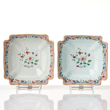 A pair of pillow shaped famille rose bowls, Qing dynasty, mid 18th Century.