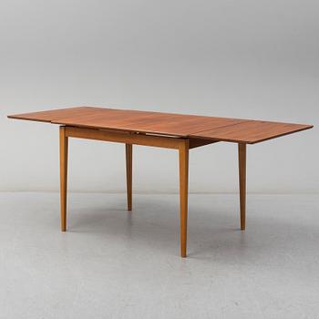 A 1950s/1960s table.