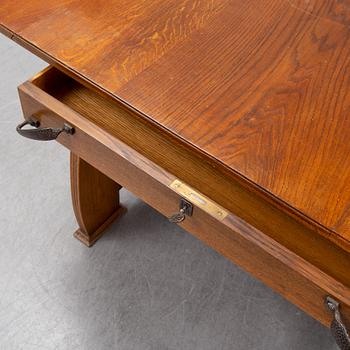 An oak Art Nouveau desk, early 20th Century.