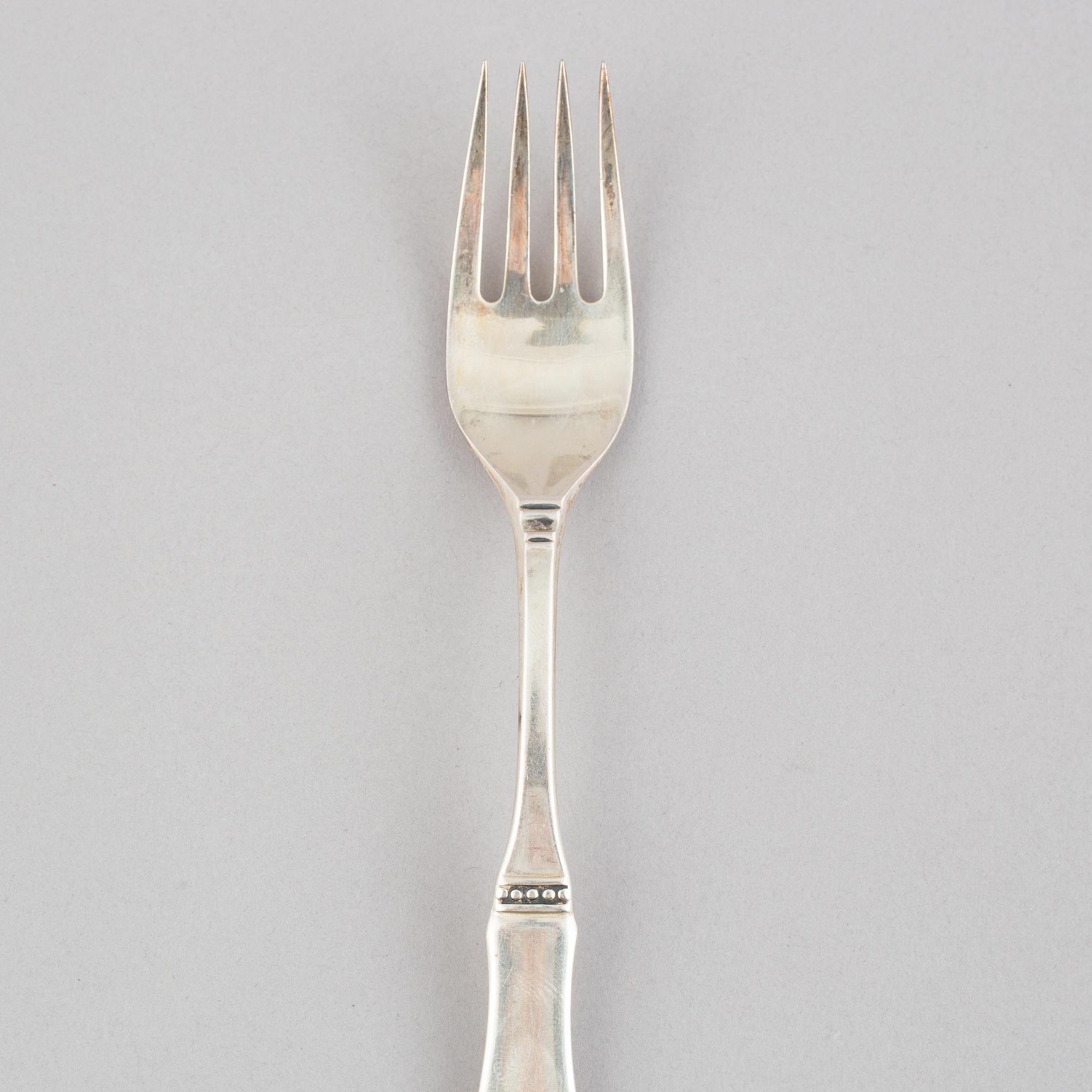 Eric Löfman, a 73-piece Swedish silver cutlery, model 'Uppsala', including MGAB, Lidköping 1967.