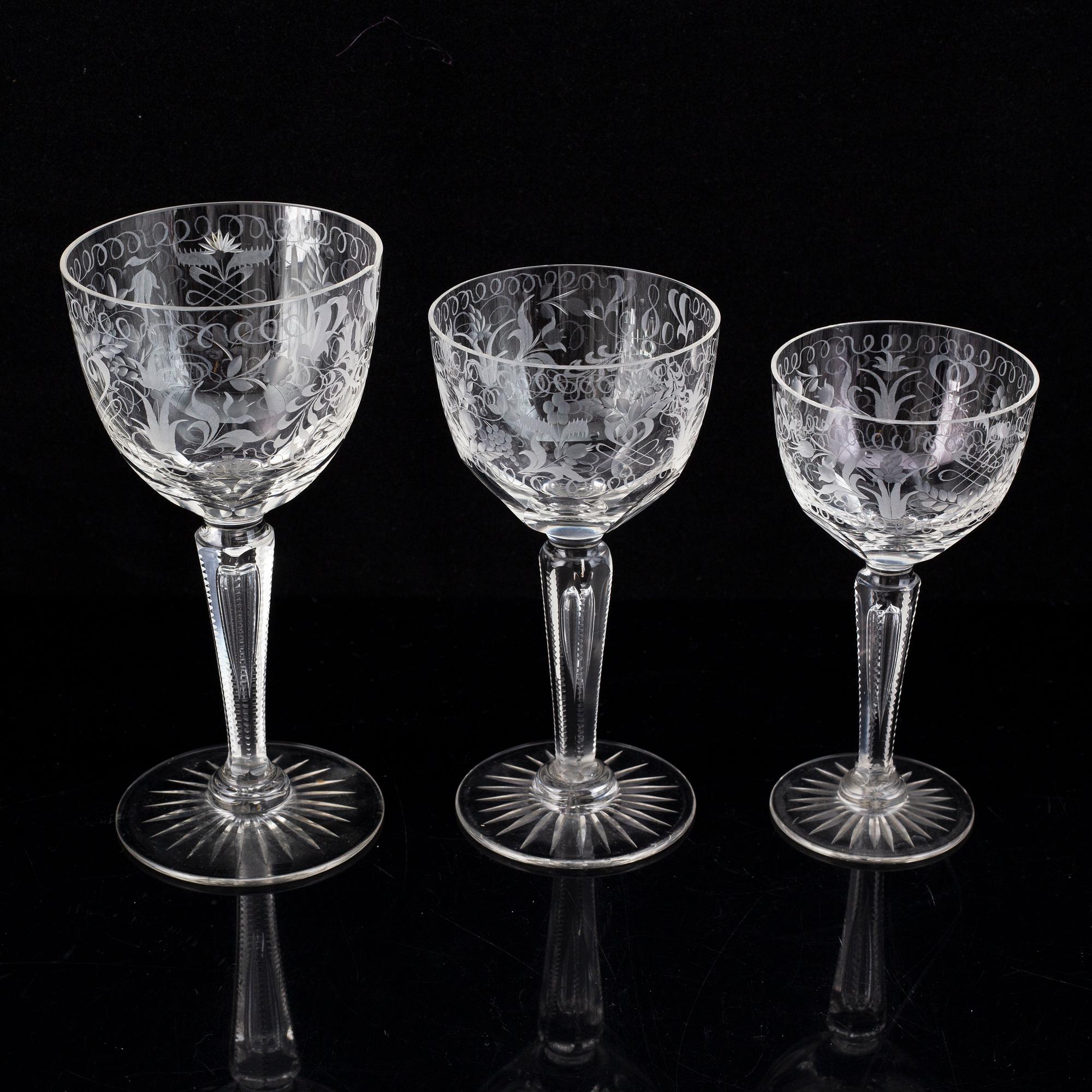 A glass service, 20th century (61 pieces).