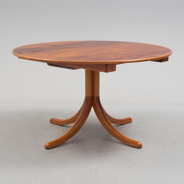 A circa 2000 model no 771 dinner table by Josef Frank for Firma Svenskt Tenn.