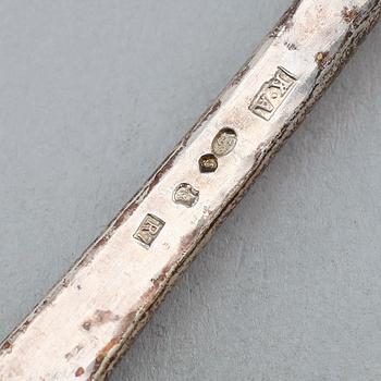 BESTICK, 13 st, silver, olika modeller. Vikt ca 332 g.