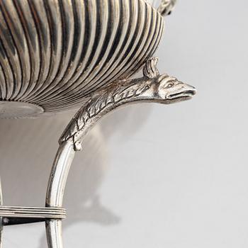 Johan Fredrik Björnstedt, sockerskålar, ett par, silver, samt en strösked, Stockholm 1818. Empire.
