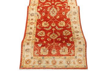 A Ziglar Design runner, c. 345 x 80 cm.