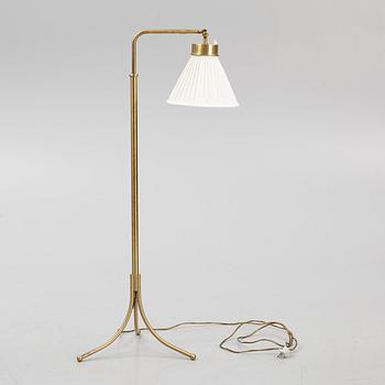 Josef Frank, golvlampa, modell 1842, Firma Svenskt Tenn.
