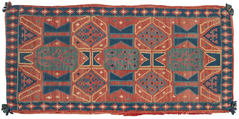 Åkdyna, "Träd och timglas", rölakan, ca 102 x 48 cm, Skytts eller Oxie härad, Skåne, 1700-talets sista kvartal.