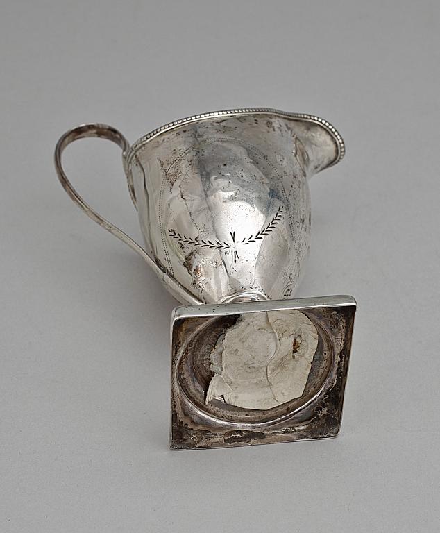 GRÄDDSNIPA, silver, London, 1794-95. Vikt 106g.