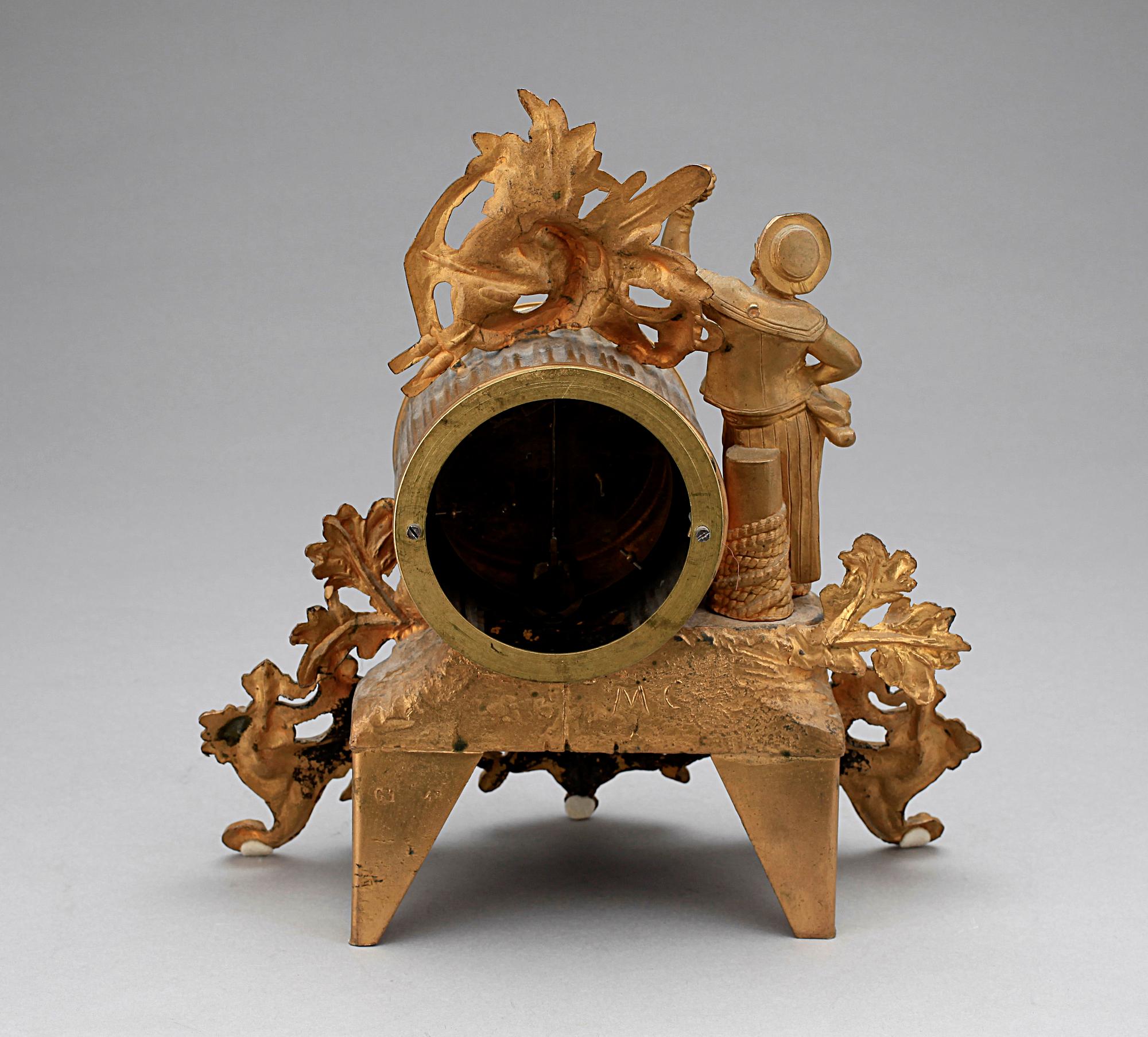 BORDSPENDYL, nyrokoko, 1800-talets slut.